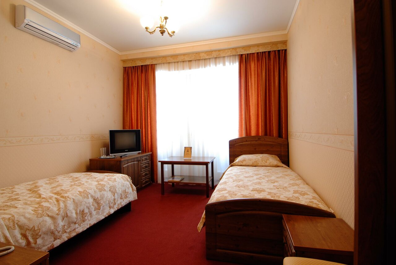 Гостиница Лермонтов Омск-100